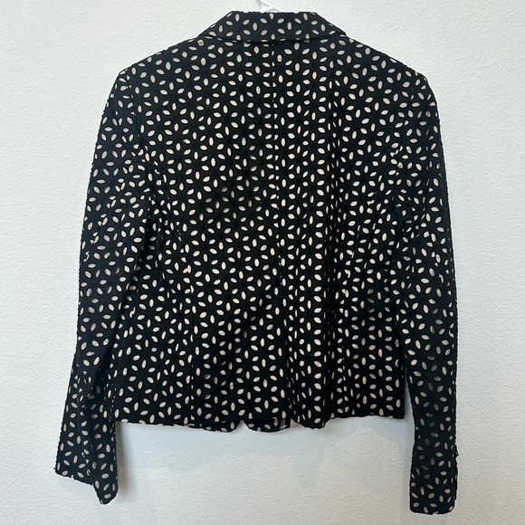 NWT‎ Ann Taylor Loft Black and Nude Eyelet Blazer - Picture 9 of 11